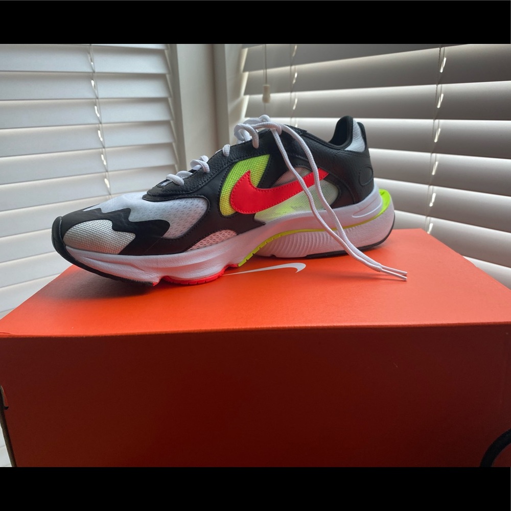 Nike Air Zoom Division